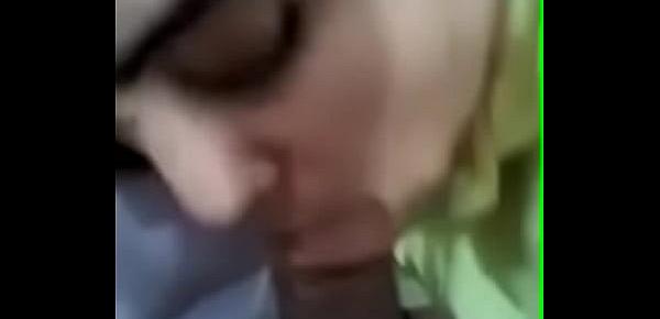 Watch Lankan secratary with boss hot aunty fuk Sex Video